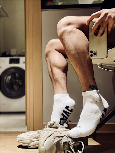 Title 12, Mens fashion for sporty lettered woollen socks