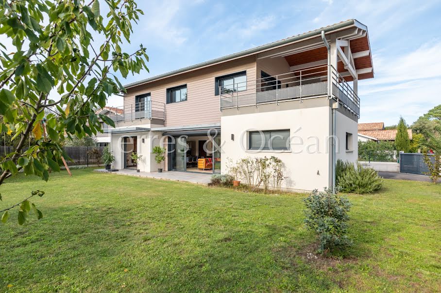 Vente maison 6 pièces 183 m² à Capbreton (40130), 1 390 000 €