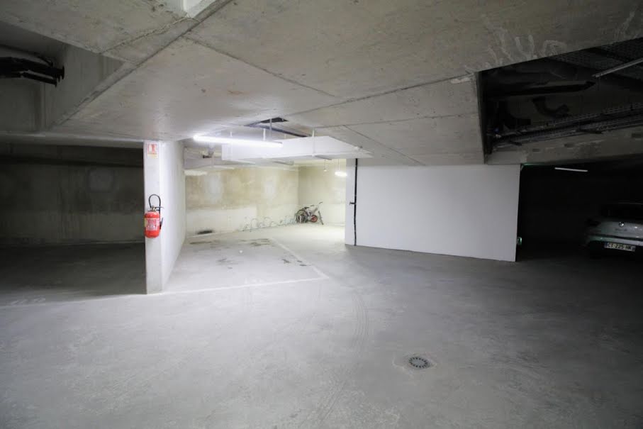 Vente parking   à Le Bourget (93350), 66 000 €