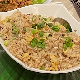 Fried Rice With an Egg