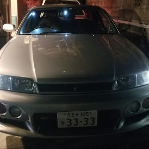 スカイライン R33