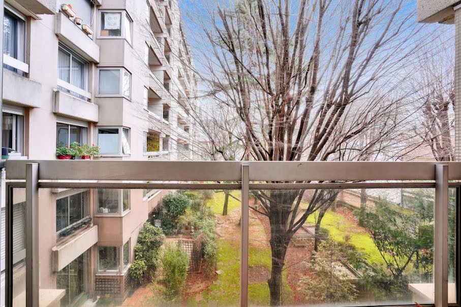 Vente appartement 3 pièces 77 m² à Paris 18ème (75018), 645 000 €