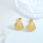 F692 Gold Earrings