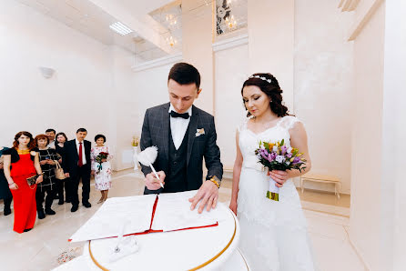 Fotógrafo de bodas Kostya Kryukov (kostjakrukov). Foto del 28 de febrero 2018