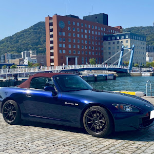 S2000