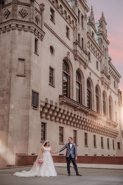 Pulmafotograaf Lucho Berzek (realweddings). Foto tehtud 4 jaanuar 2023