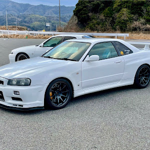 スカイライン GT-R R34