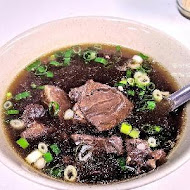 小吳牛肉麵