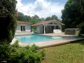 maison à Carcarès-Sainte-Croix (40)