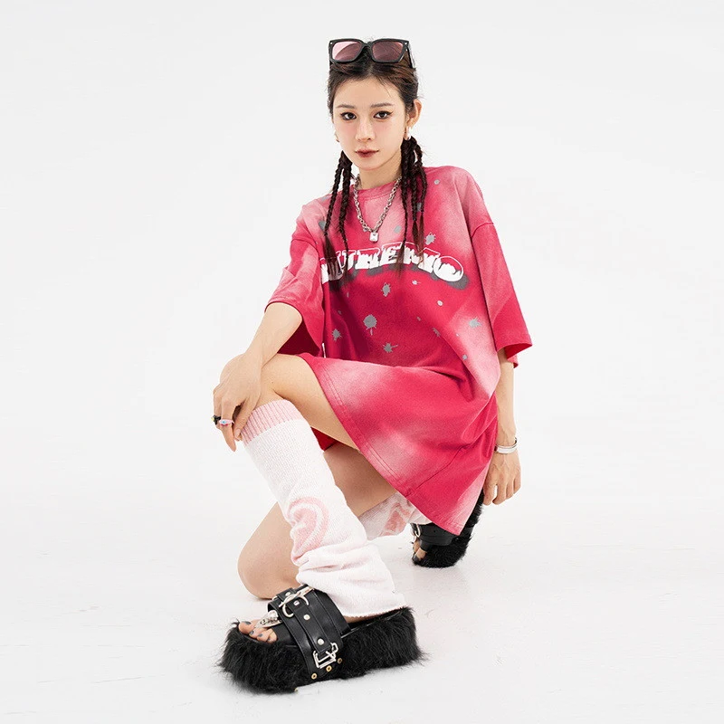 T-shirt retrò a maniche corte con stampa puff lavata, stile high street, perfetto per un look casual e alla moda, ideale per tutti i giorni.