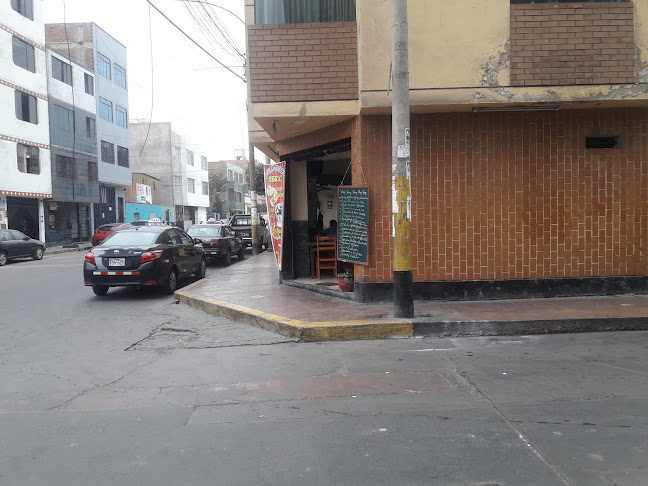 Panaderia "La Flor De Breña"