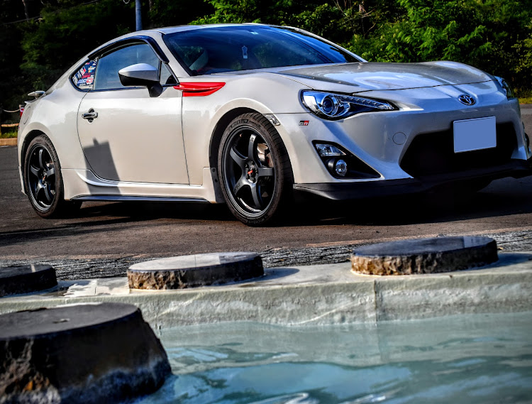 86の青森スゲー・86のある生活・岩木山・嶽温泉・足湯に関するカスタム事例の投稿画像1枚目