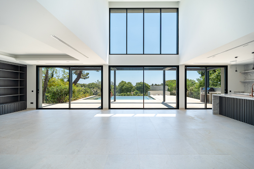Buy this luxury house in Marbella (Spain) with pool and garden