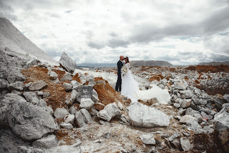 Fotografo di matrimoni Viktoriya Martirosyan (viko1212). Foto del 6 ottobre 2021