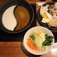 溫野菜日式涮涮鍋(天母高島屋店)