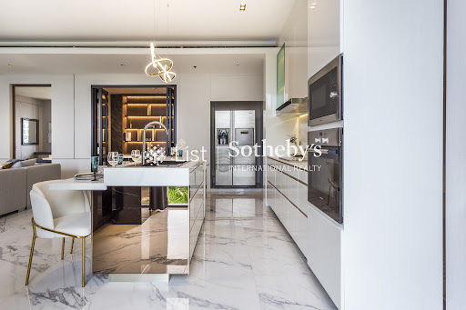 Apartment 5