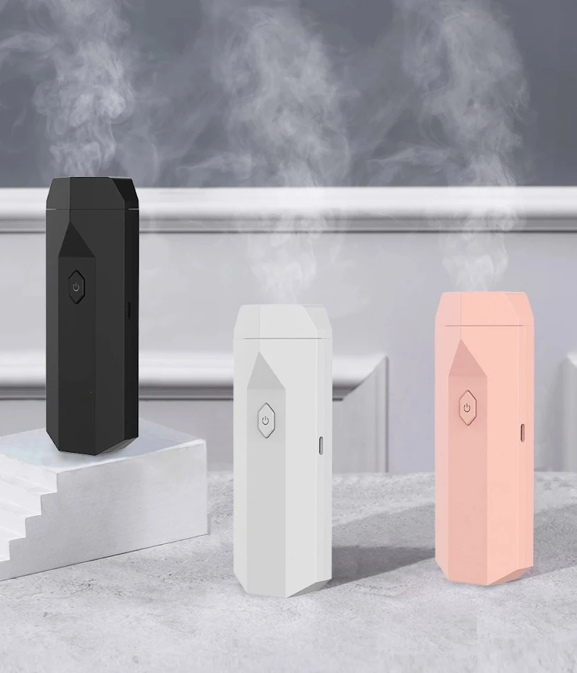 Brûleur d'encens Bakhoor électronique USB avec aromathérapie. Profitez des parfums et d'une ambiance relaxante avec ce censer moderne et pratique.