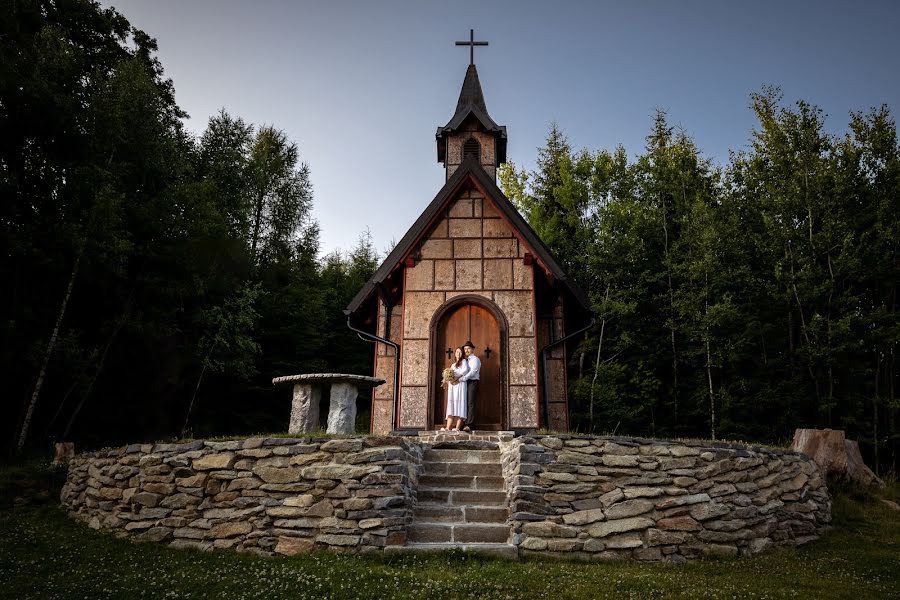 Jurufoto perkahwinan Marian Lacko (lackoma). Foto pada 16 Julai 2021