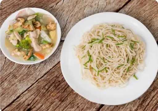 Chicken Cantonese Noodles Gravy