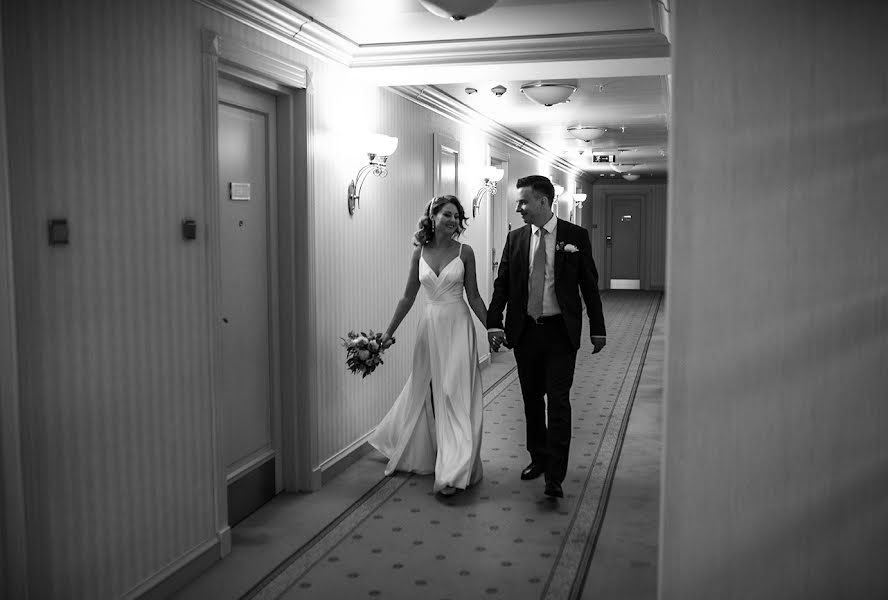 Fotógrafo de casamento Anastasiya Klimenkova (klimenkovanasta). Foto de 4 de dezembro 2019