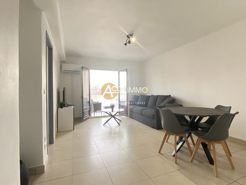 Location meublée appartement 1 pièce 25 m² à Toulon (83000), 460 €