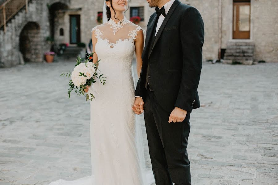 Fotógrafo de casamento Serena Checchia (serenachecchia26). Foto de 8 de março 2019