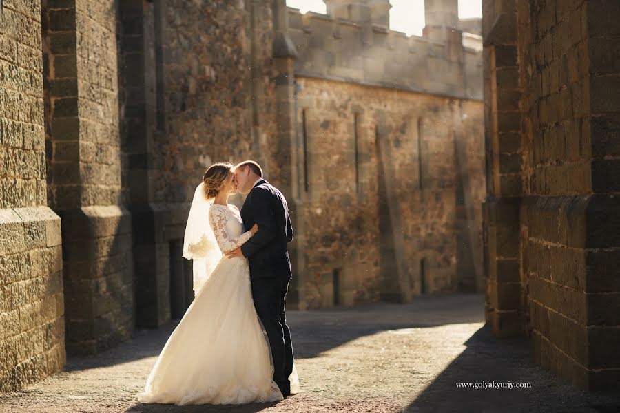 Fotógrafo de casamento Yurii Holiak (golyak). Foto de 6 de abril 2015