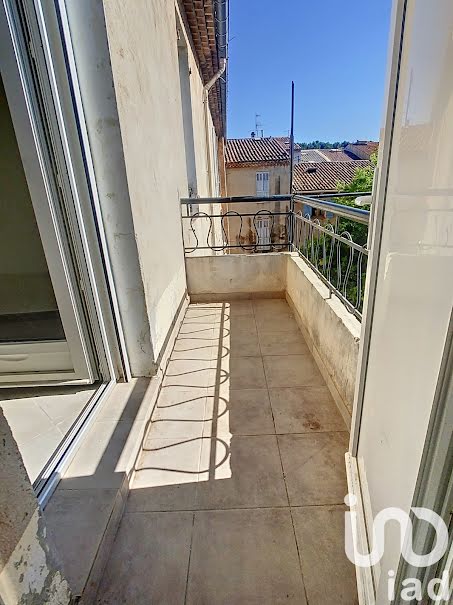 Location  appartement 3 pièces 40 m² à Gardanne (13120), 785 €