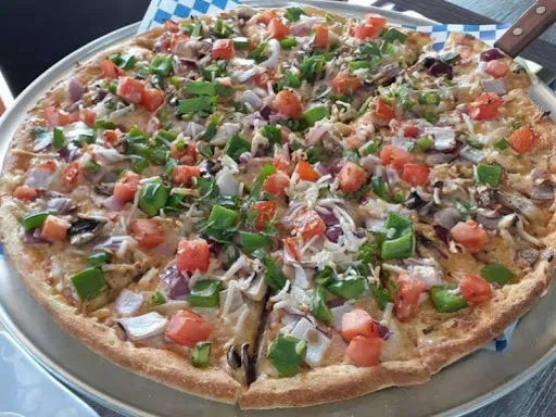 Desi Chicken Tikka Chicken Pizza