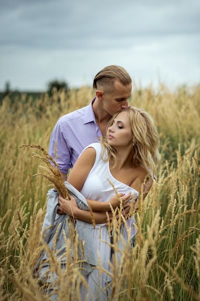 Wedding photographer Oksana Mala (omala). Photo of 11 September 2017