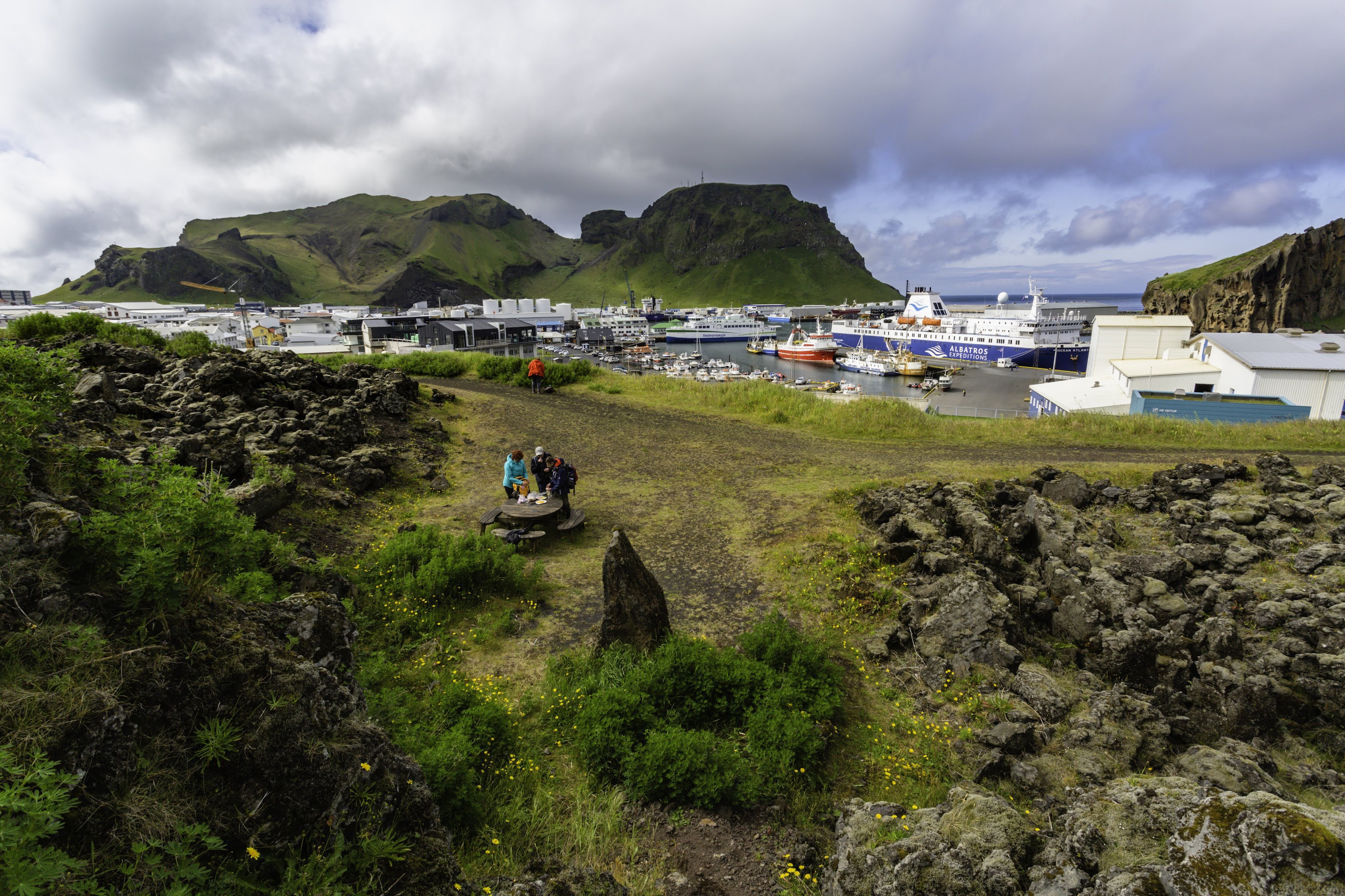 Исландия - родина слонов (архипелаг Vestmannaeyjar, юг, север, запад и Центр Пустоты)