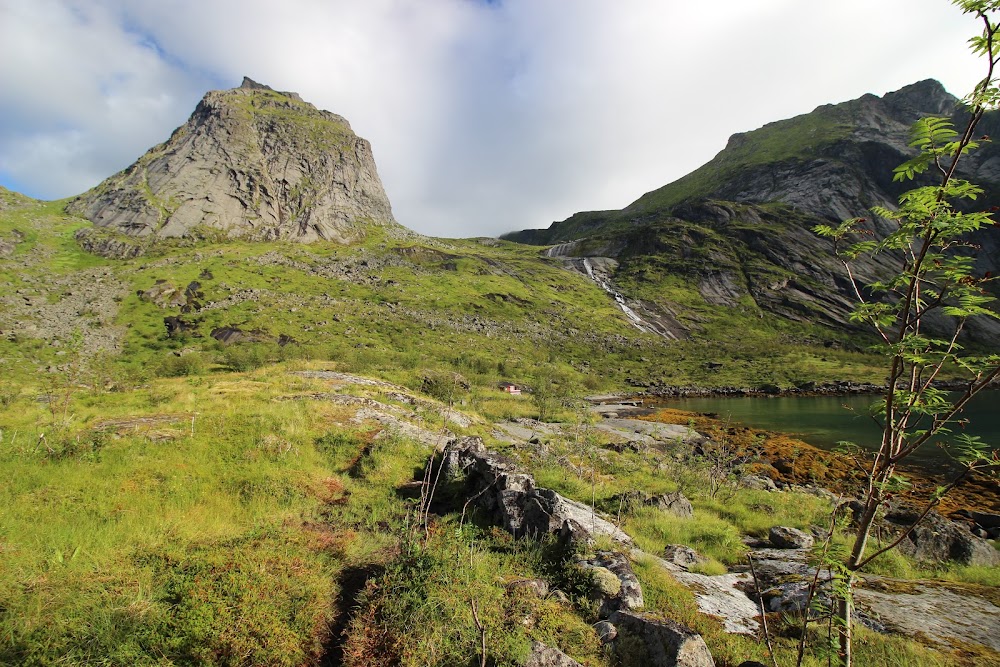 Каникулы троллей на островах Senja, Vesteralen и Lofoten в августе 2018