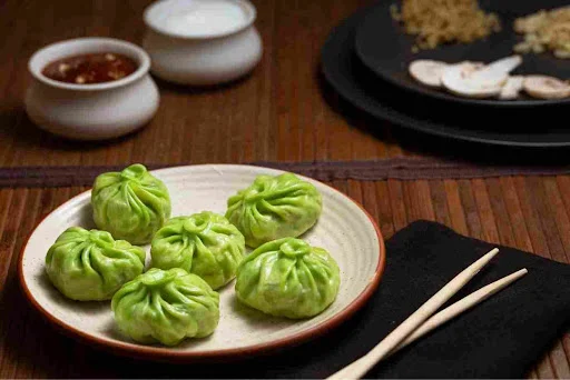 Veg Cheese Mushroom Steamed Momos (6pcs)