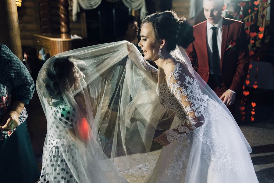 Fotografo di matrimoni Evgeniy Niskovskikh (niskovski). Foto del 30 novembre 2018