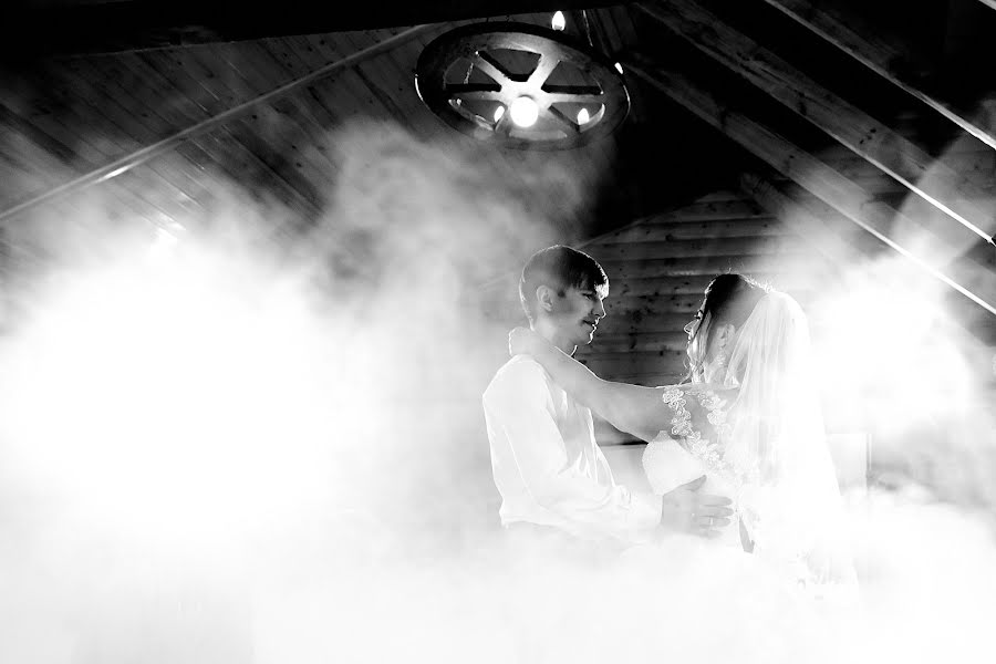 Esküvői fotós Nikita Baranovskiy (nikitabarphoto). Készítés ideje: 2020 július 6.