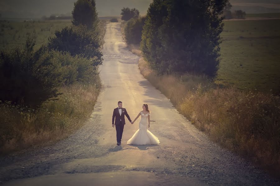 Fotógrafo de casamento Paul Simicel (bysimicel). Foto de 18 de outubro 2016