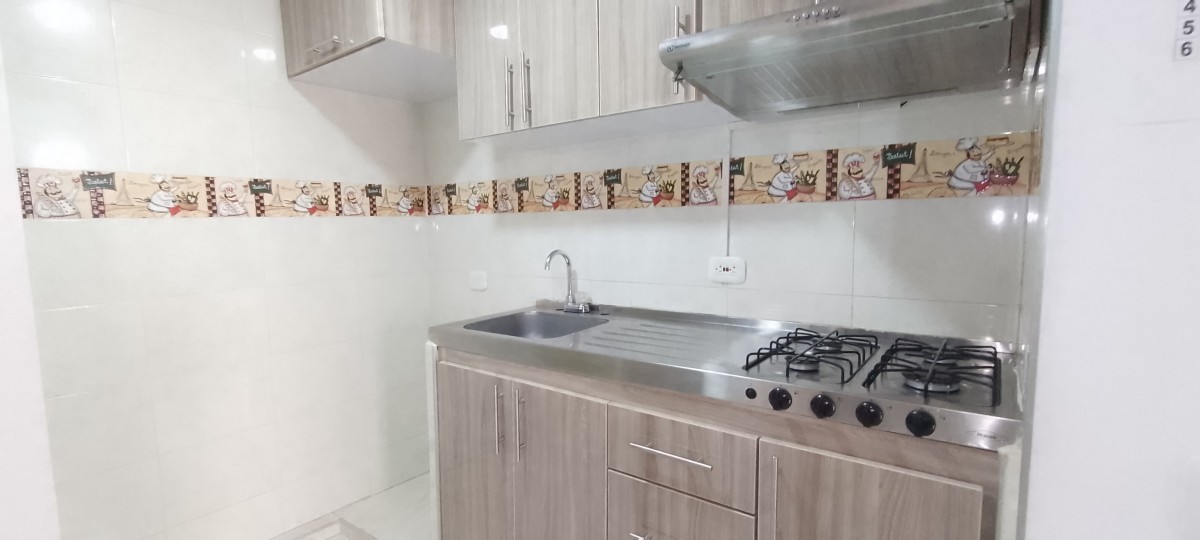 Apartamento En Venta - Pinos De Lombardia, Bogota