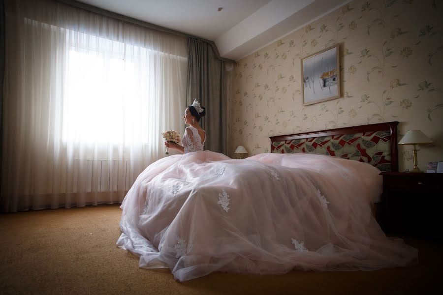 Wedding photographer Aleksandra Romanchenko (photo2012). Photo of 11 January 2020