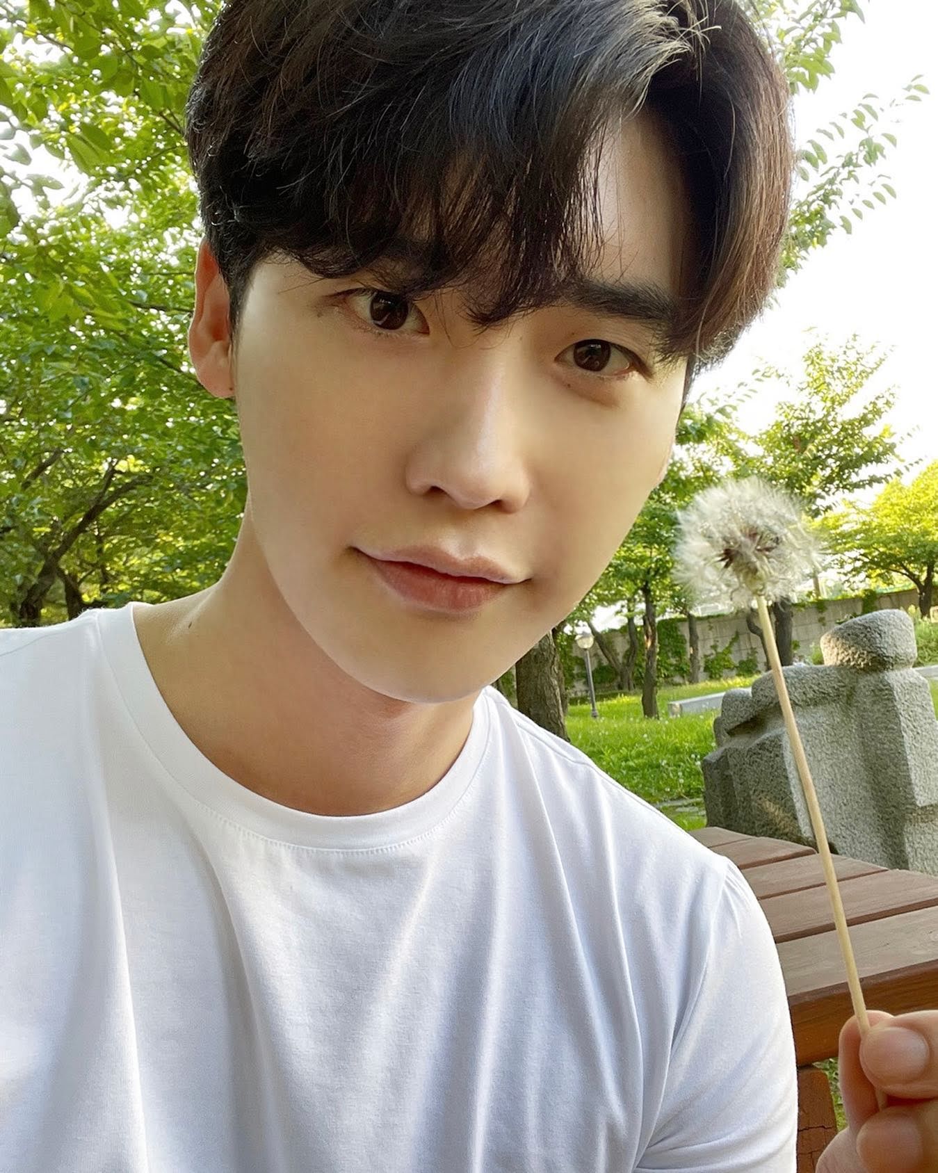 lee jong suk @jongsuk0206