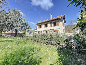 maison à Bourgoin-Jallieu (38)