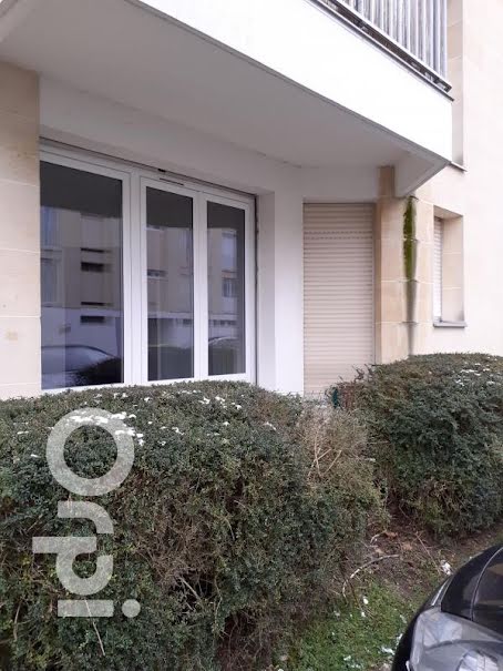 Location  appartement 2 pièces 53 m² à Senlis (60300), 780 €