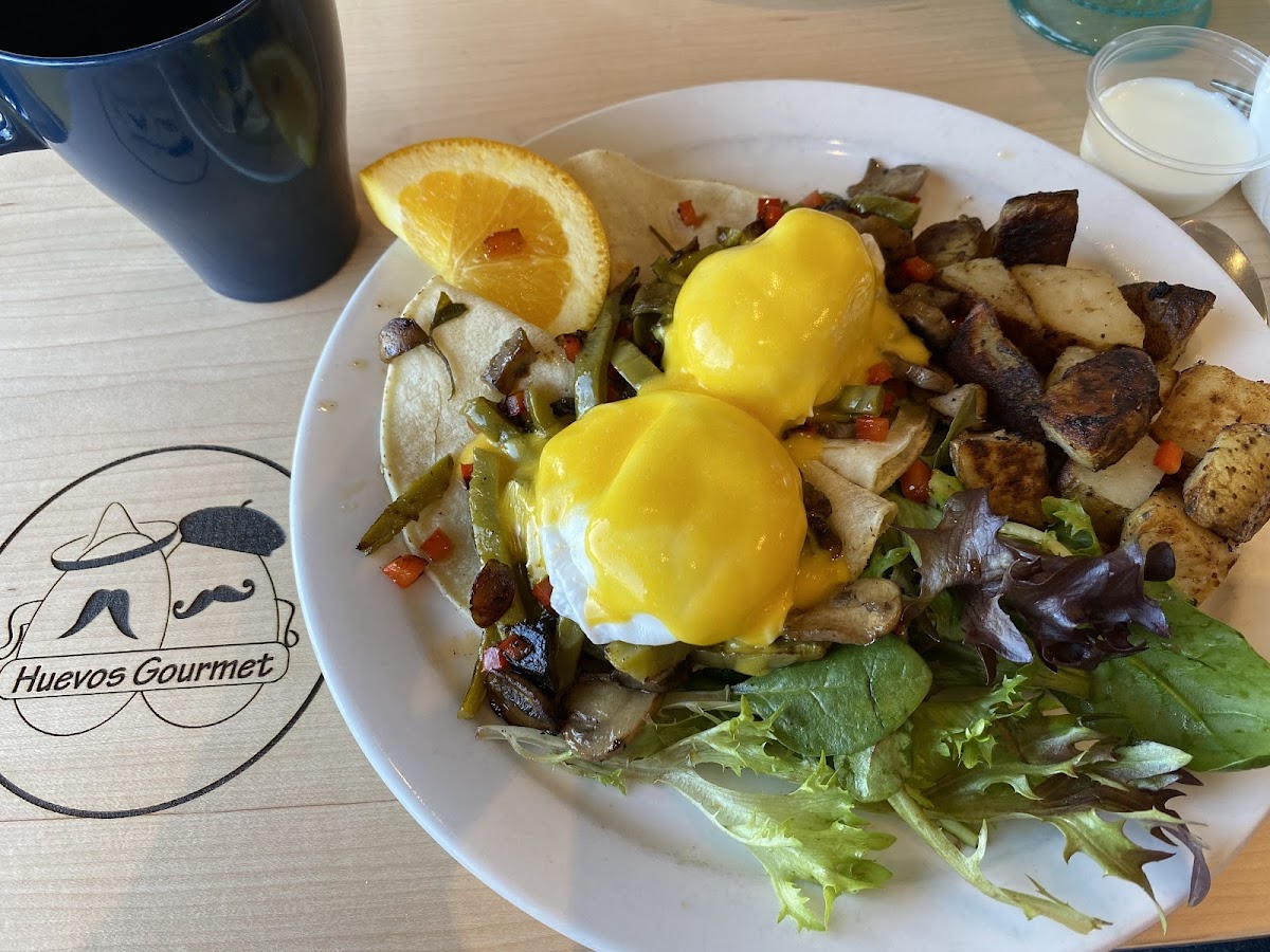 GF Eggs Benedict Tacos