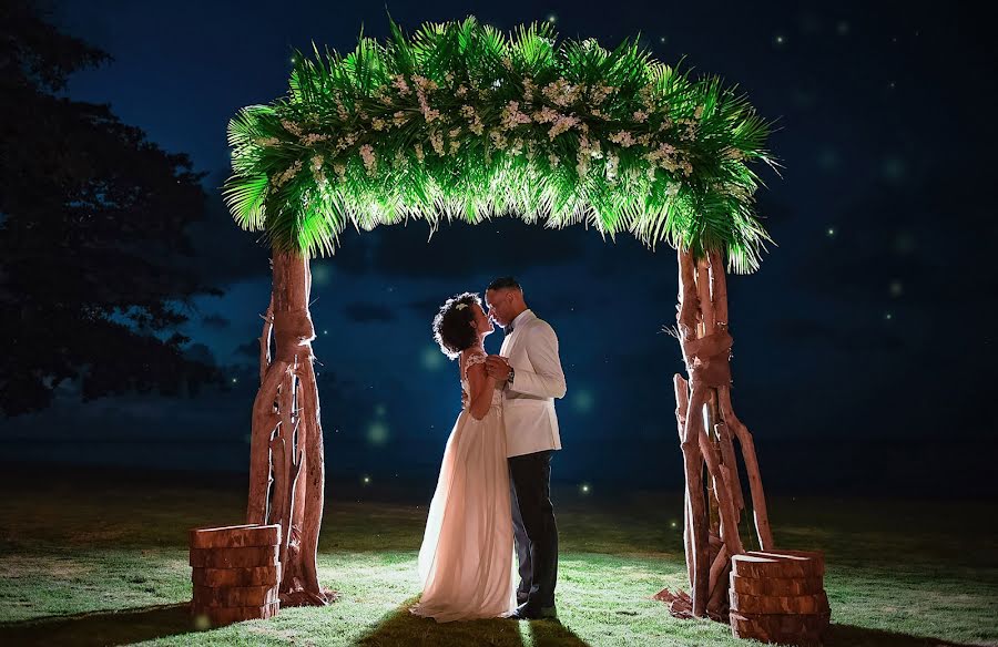 Fotógrafo de casamento Adrian Mcdonald (mcdonald). Foto de 1 de novembro 2017