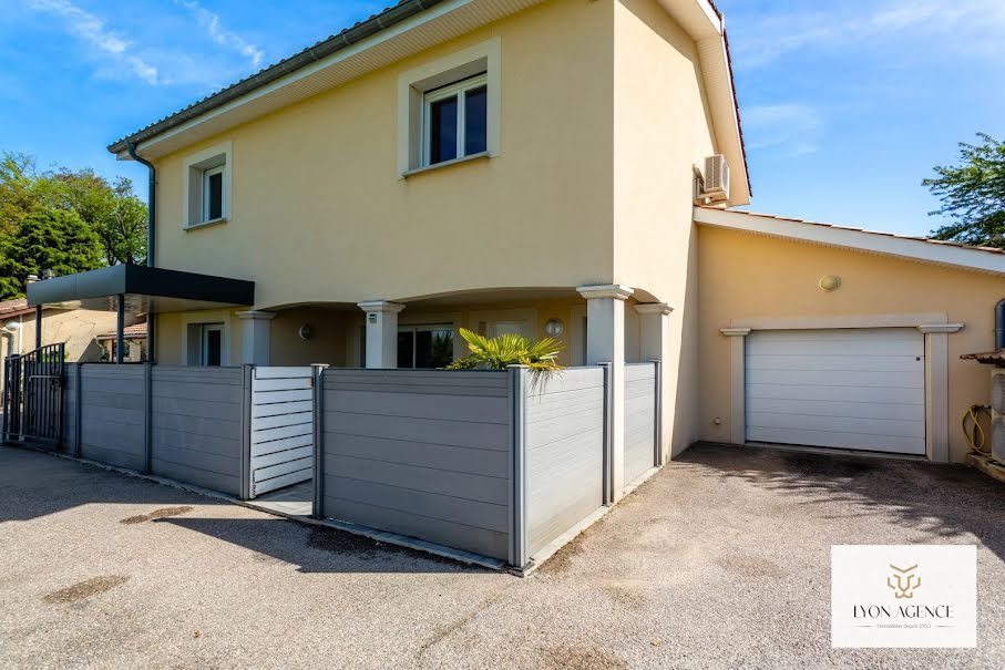 Vente maison 6 pièces 137 m² à Saint-Bonnet-de-Mure (69720), 490 000 €