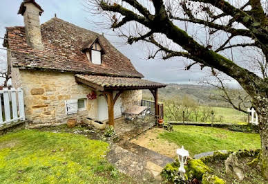 Maison avec jardin et terrasse 8