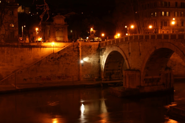 Ponte sul Tevere di carciofina