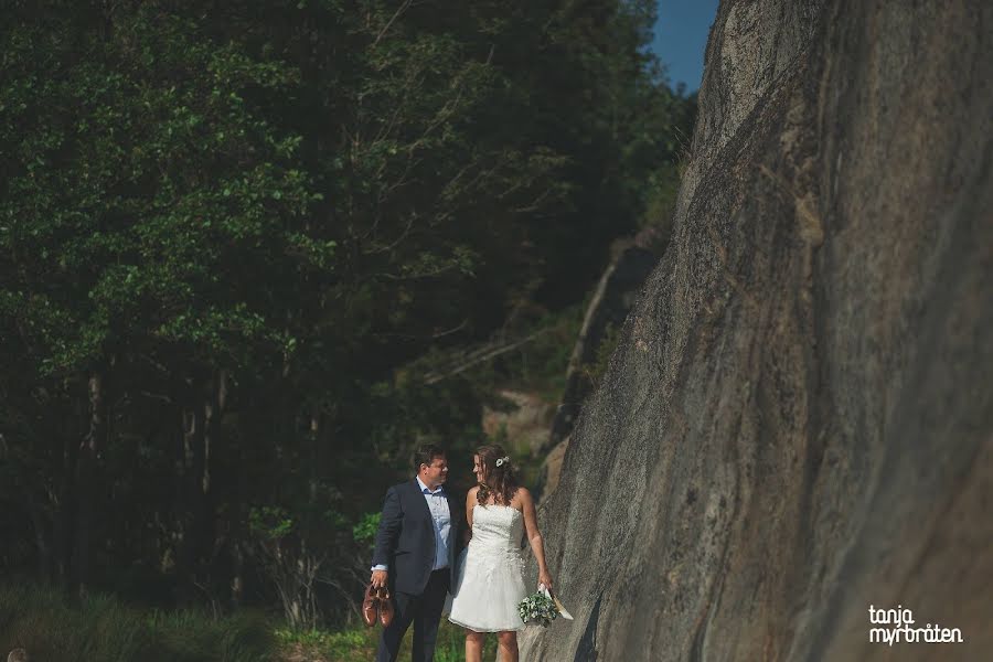 Wedding photographer Tanja Myrbråten (myrbratentanja). Photo of 8 May 2019