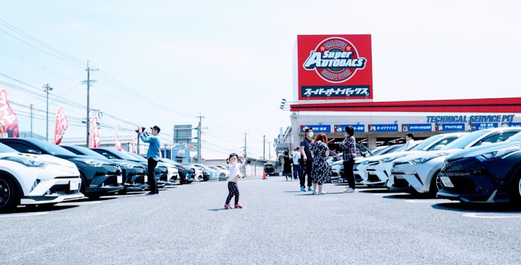 C-HRのC-HR・Team Diamond・オフ会・スーパーオートバックスに関するカスタム事例の投稿画像1枚目