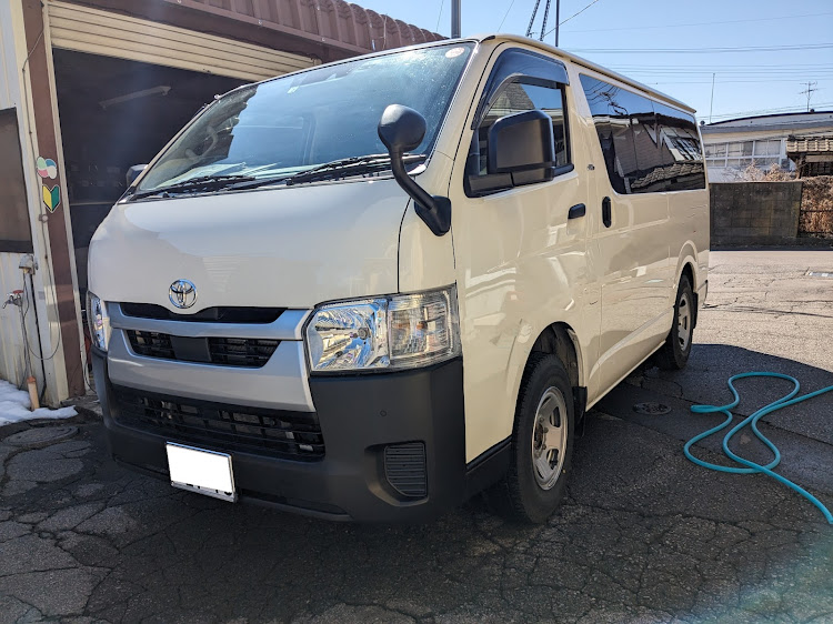 XVのオイル交換は大事・洗車・ハイエースGDH206Vに関するカスタム事例の投稿画像4枚目