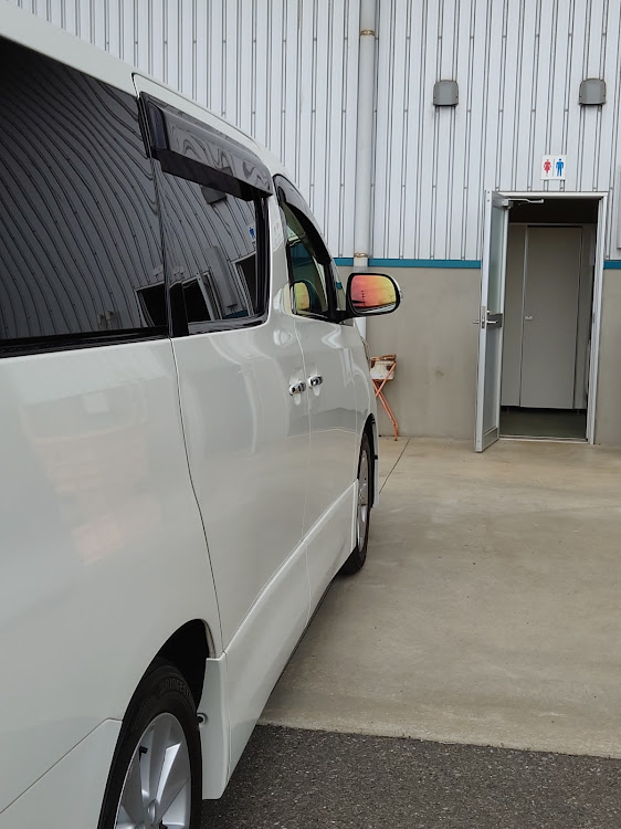 アルファードの暑い☀️😵💦・ローズゴースト・兄弟車コラボに関するカスタム事例の投稿画像4枚目